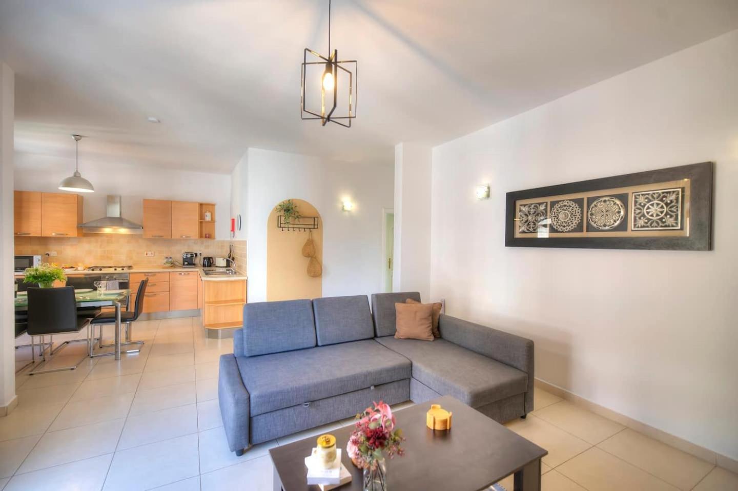 Apartment St Julians Lovely 3 Bedrooms By Homely